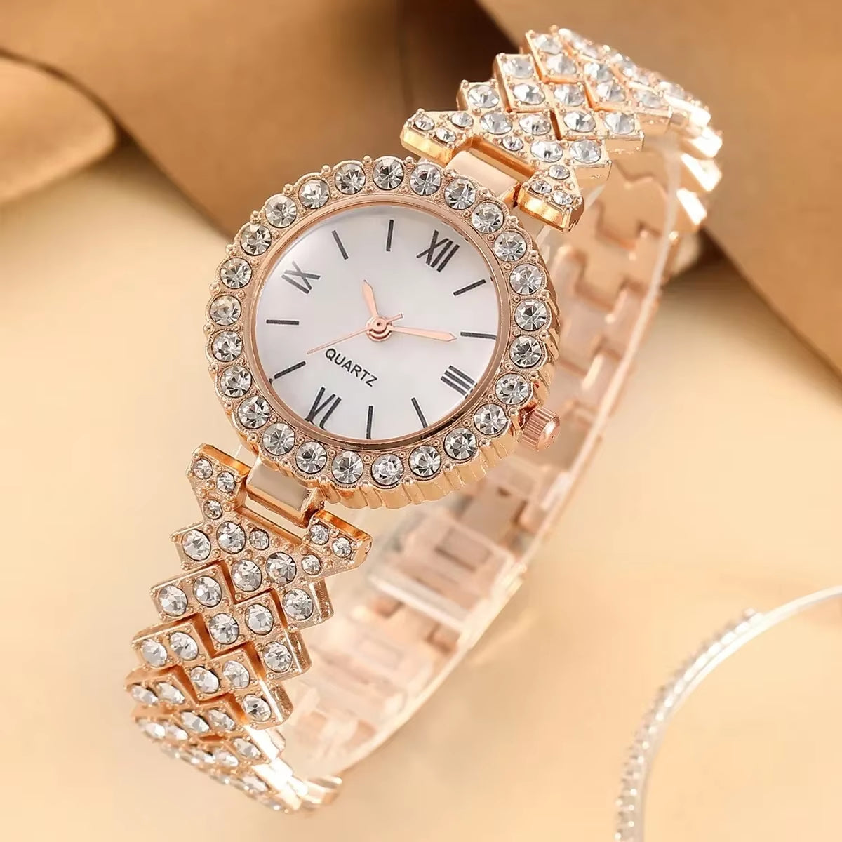 6Pcs Women'S Fashion Trend Luxury Luxury Rhinestone Roman Quartz Watch Butterfly Rhinestone Necklace Ring Bracelet Gift Set
