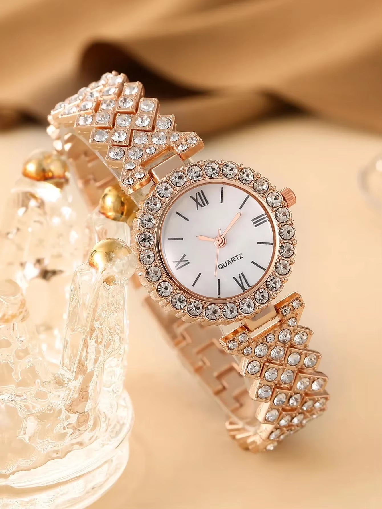6Pcs Women'S Fashion Trend Luxury Luxury Rhinestone Roman Quartz Watch Butterfly Rhinestone Necklace Ring Bracelet Gift Set
