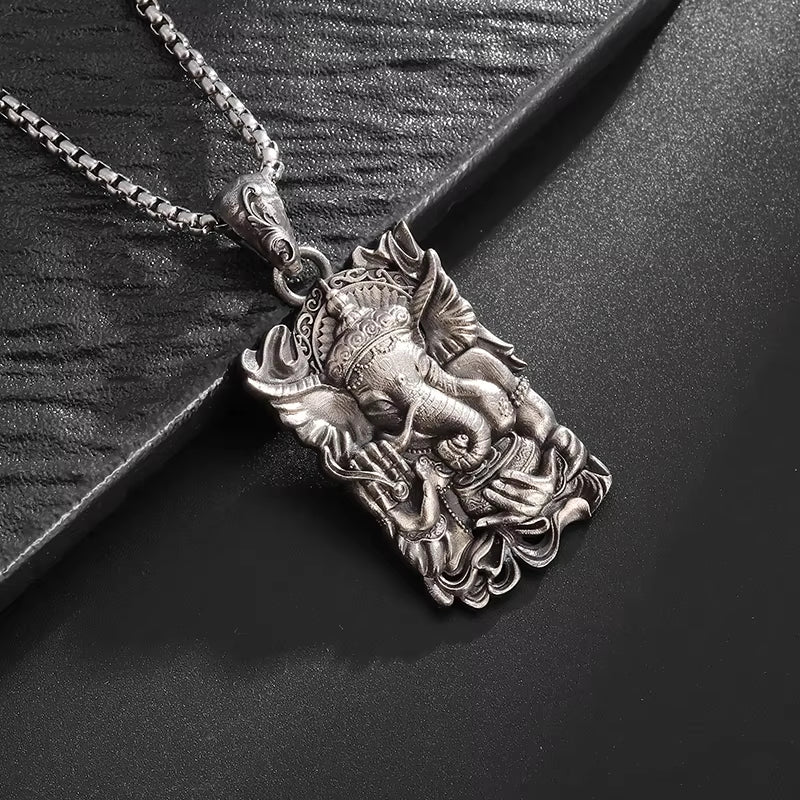 Retro Fashion Indian Ganesha Long Nose Card Pendant Necklace Men'S Fashion Wisdom Good Luck God Jewelry Accessories