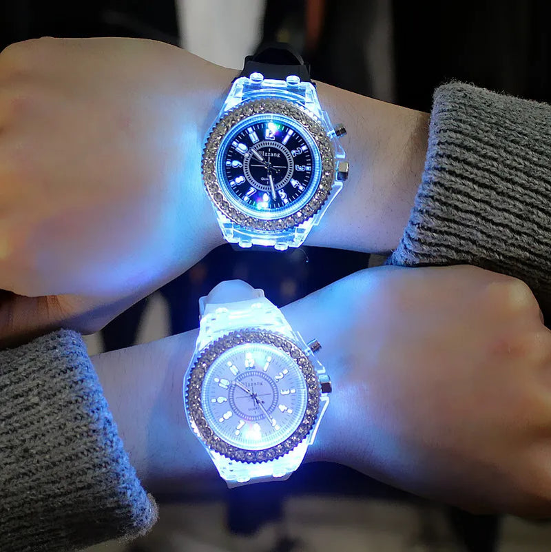 Led Flash Luminous Watch Personality Trends Students Lovers Jellies Woman Men'S Watches 7 Color Light Wristwatch Bayan Kol Saati